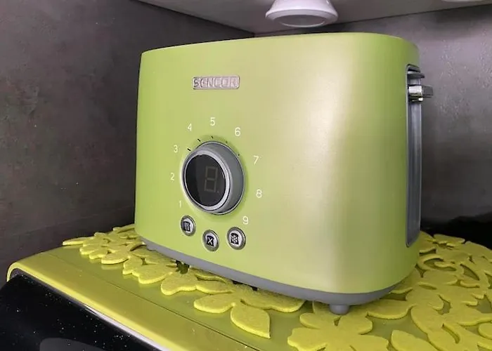 By Bltn * שיופוק